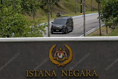 TAN SRI IDRUS HARUN