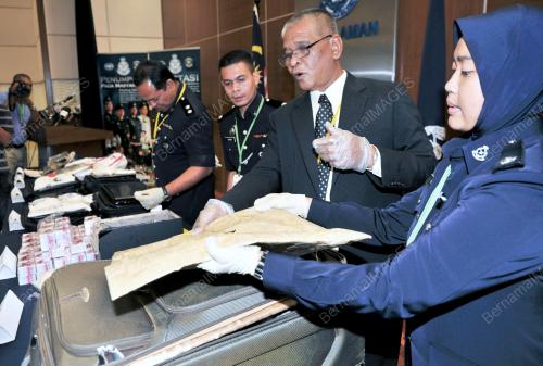 DATUK NOOR RASHID IBRAHIM