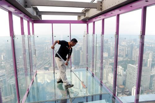 KL28_05052016_KLTOWER