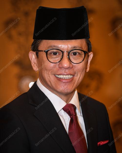 DATUK SERI TI LIAN KER