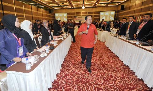 KL28_05122015_UMNO