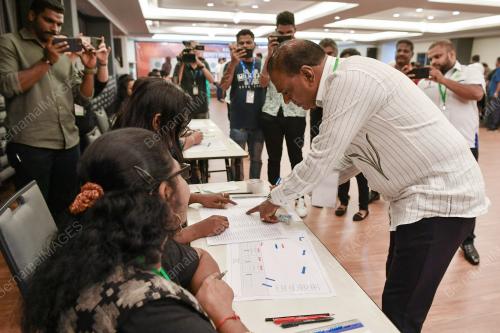 DATUK SERI M SARAVANAN