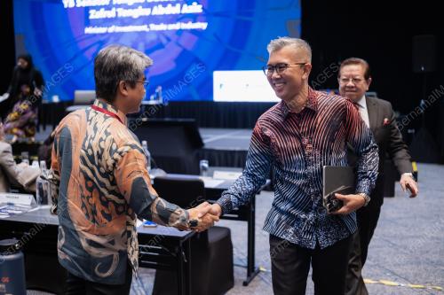TENGKU DATUK SERI ZAFRUL ABDUL AZIZ