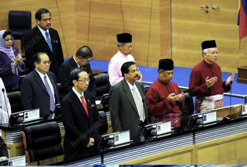 MOHD NAJIB TUN ABDUL RAZAK