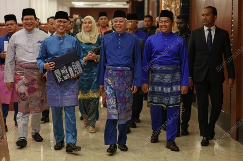 DATUK SERI ISMAIL SABRI YAAKOB