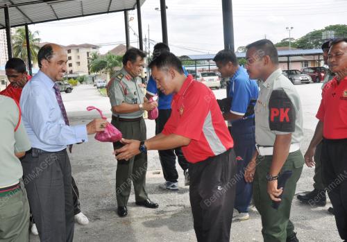 DATUK ZULHASNAN RAFIQUE