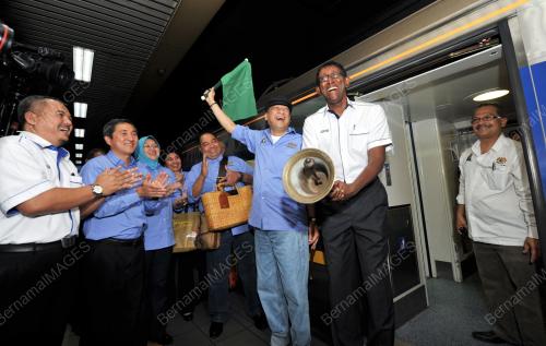 KL28_10012014_NAZRI_KTM