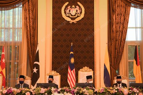 AL-SULTAN ABDULLAH RI'AYATUDDINAL-MUSTAFA BILLAH SHAH