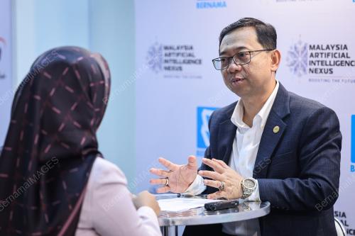 PROF DATUK IT TS DR AHMAD FAUZI ISMAIL