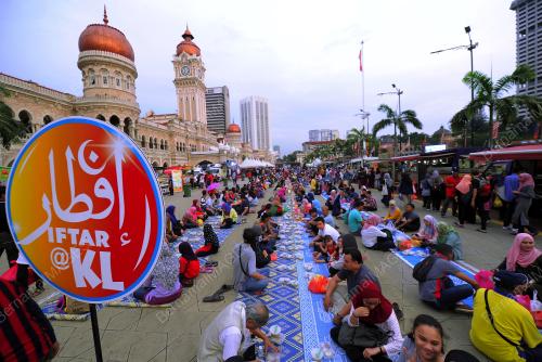 KL28_10062017_IFTARKL