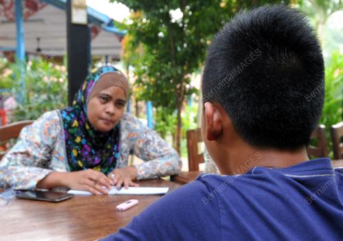 KL28_10092015_PENGASIH