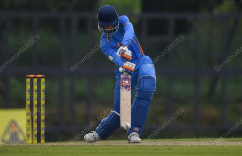 KL28_10112017_KRIKET_BN201711080748