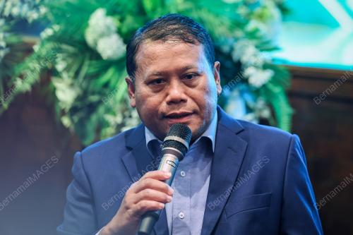 DATUK NOR AZMIE DIRON