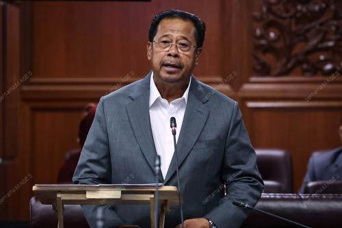 KL28_10122025_DEWAN_NEGARA