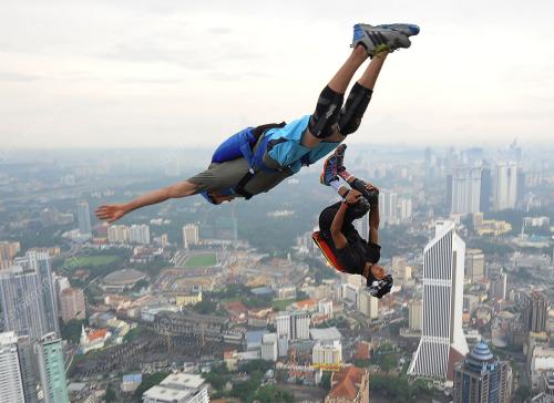KL28_11017_BASE_JUMP_01102017