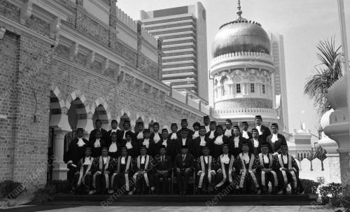 KL28_11032015_MAHKAMAH