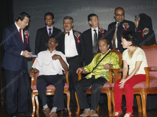 LIOW TIONG LAI