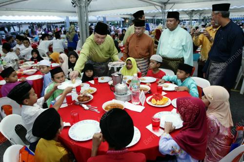 AHMAD ZAHID HAMIDI