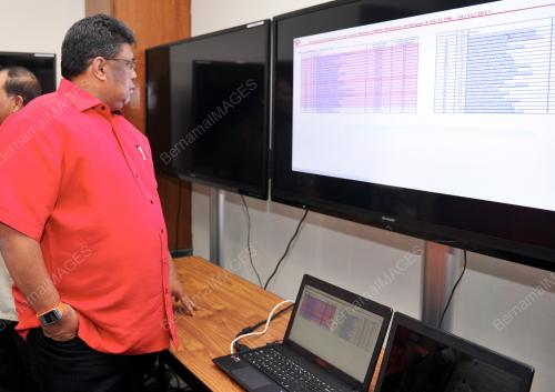 KL28_11102013_BILIK_MEDIA