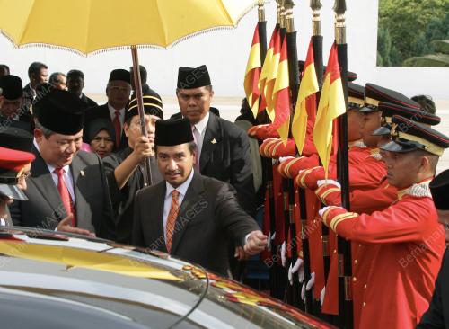 TUANKU MIZAN ZAINAL ABIDIN