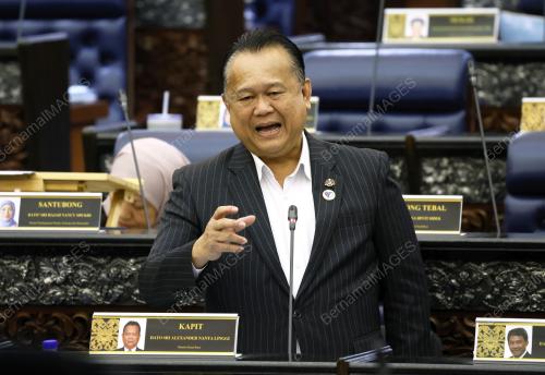 DATUK SERI ALEXANDER NANTA LINGGI