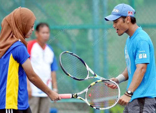 KL28_12022014_TENIS