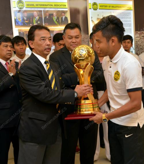 KL28_12022015_MESYUARAT_FAM