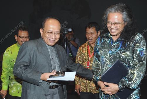 KL28_12032015_RAIS_SAJAK