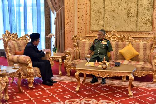 AL-SULTAN ABDULLAH RIÃ•AYATUDDIN AL-MUSTAFA BILLAH SHAH