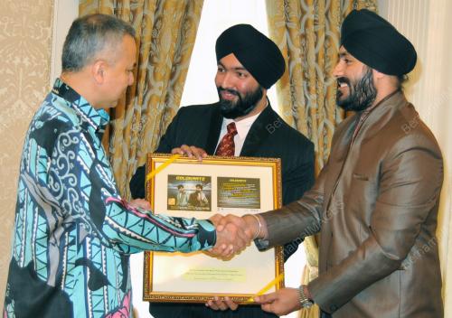 RAJA MUDA PERAK RAJA DR NAZRIN SHAH
