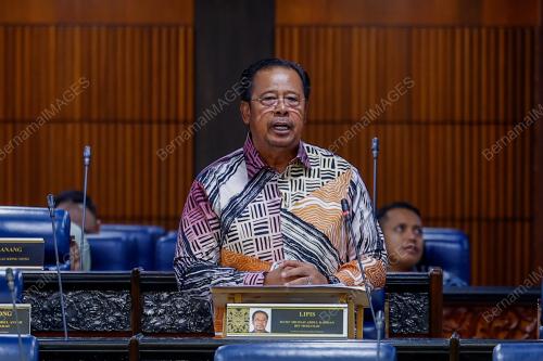 DATUK SERI ABDUL RAHMAN MOHAMAD