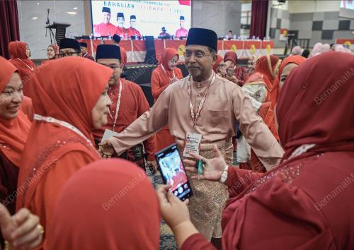 DATUK SERI DR ZAMBRY ABD KADIR