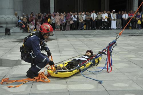 KL28_13102019_MYCARE_BN201910124092
