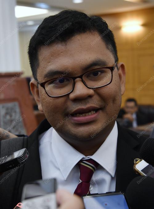 KL28_13112019_PARLIMEN_BN201910012839