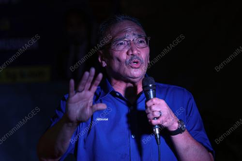 DATUK SERI HISHAMUDDIN TUN HUSSEIN