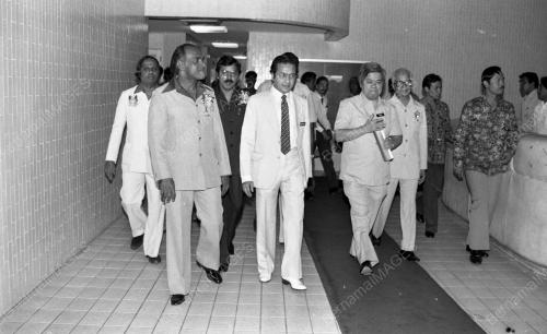 KL28_14012015_MAHATHIR_MIC