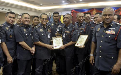 KL28_14022017_BOMBA