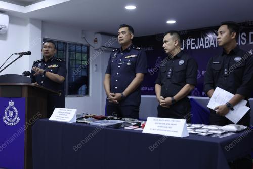 ACP MOHAMAD LAZIM ISMAIL