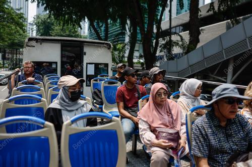 TAHUN MELAWAT MALAYSIA PADA 2026