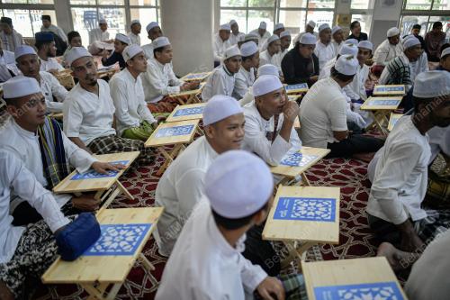 DATUK DR MOHD NA'IM MOKHTAR