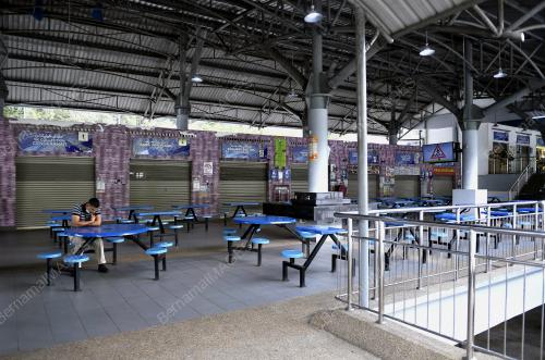 TINJAUAN HENTIAN REHAT DAN RAWAT