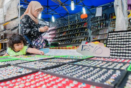 KL28_15062017_PERSIAPAN_AIDILFITRI