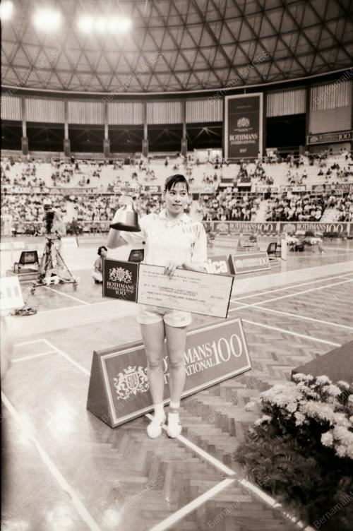 BADMINTON TERBUKA