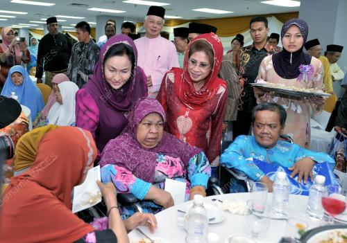 DATUK SERI MOHD NAJIB TUN ABDUL RAZAK