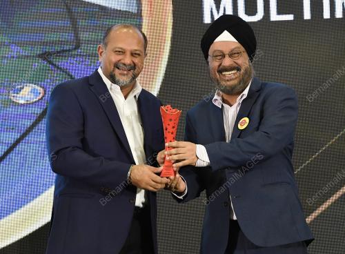 KL28_15112019_CMO_BN20191114772