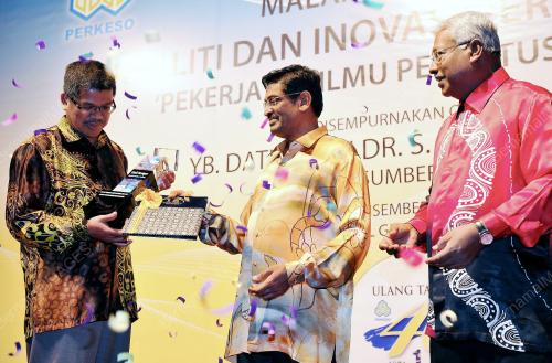 DATUK SERI DR S. SUBRAMANIAN