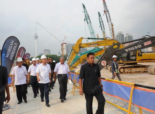 KL28_16032016_PM_WARISAN_MERDEKA