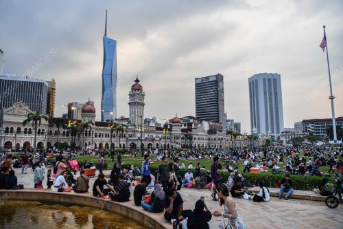 DATARAN BERBUKA PUASA