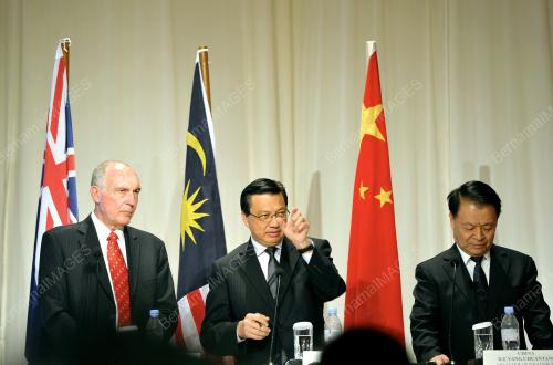 KL28_16042015_MH370_PC