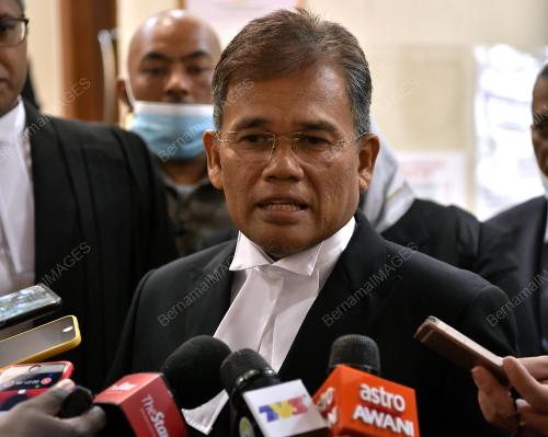 DATUK SALEHUDDIN SAIDIN